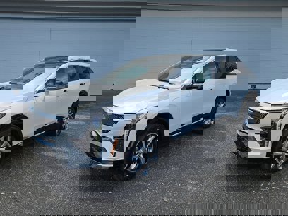 New 2025 Cadillac Optiq Luxury 1