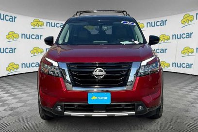 Certified 2022 Nissan Pathfinder Platinum w/ Cargo Package