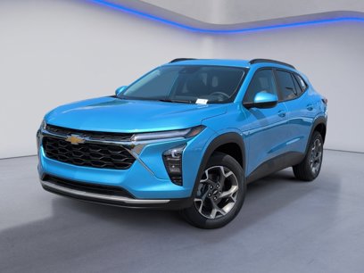 New 2025 Chevrolet Trax LT w/ Driver Confidence Package