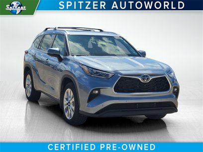 Used 2023 Toyota Highlander Limited