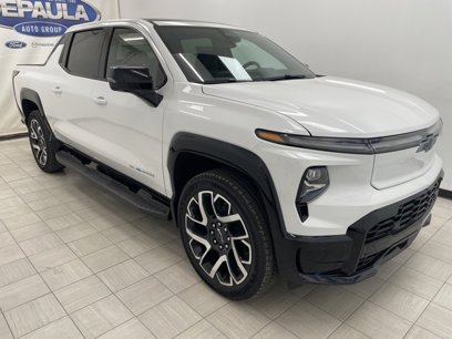 New 2024 Chevrolet Silverado EV RST