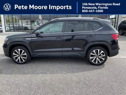 New 2024 Volkswagen Taos SE