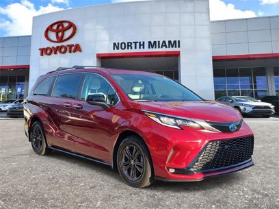 Used 2024 Toyota Sienna XSE