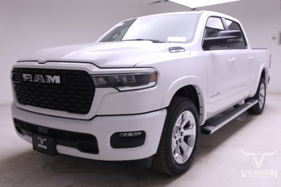 New 2025 RAM 1500 4x4 Crew Cab