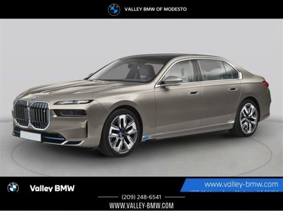 New 2025 BMW i7 eDrive50 w/ Premium Package