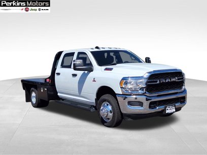 New 2024 RAM 3500 Tradesman w/ Chrome Appearance Group