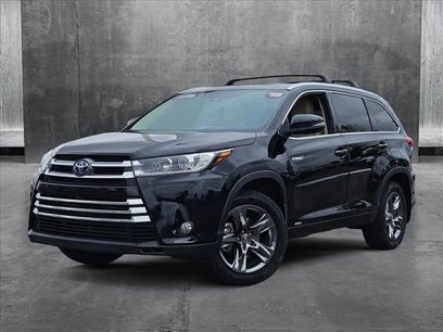 Used 2018 Toyota Highlander Limited Platinum