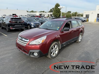 Used 2014 Subaru Outback 2.5i w/ Alloy Wheel Package