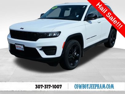 Used 2023 Jeep Grand Cherokee Altitude