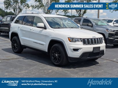 Used 2022 Jeep Grand Cherokee Laredo E