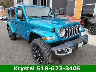 New 2024 Jeep Wrangler Unlimited Sahara w/ Technology Group