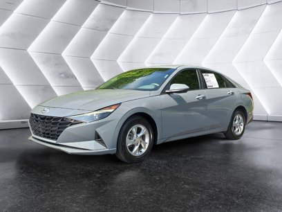 Used 2021 Hyundai Elantra SE