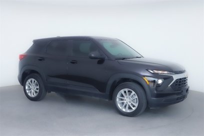 Used 2024 Chevrolet TrailBlazer LS w/ LS Convenience Package