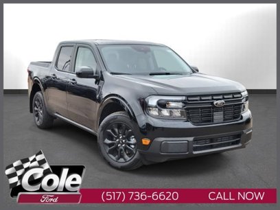 New 2024 Ford Maverick Lariat w/ Black Appearance Package