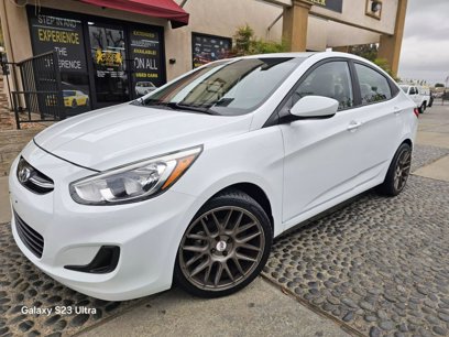 Used 2016 Hyundai Accent SE w/ Option Group 02