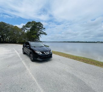 Used 2018 Nissan Rogue Sport SL w/ SL Premium Package