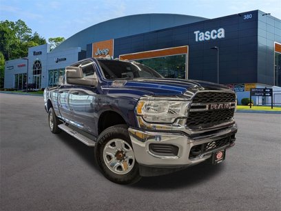 New 2024 RAM 3500 Tradesman w/ Chrome Appearance Group