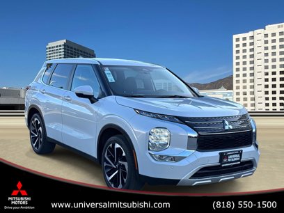 Used 2023 Mitsubishi Outlander SE