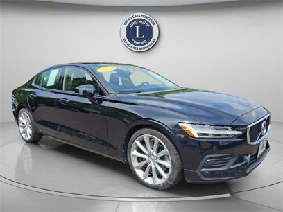 Used 2020 Volvo S60 T6 Momentum w/ Protection Package Premier