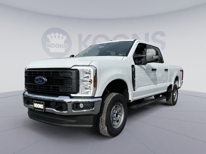 New 2025 Ford F250 XL w/ XL Chrome Package