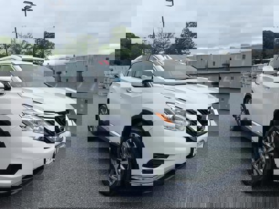 Used 2017 Nissan Murano S w/ Navigation Package