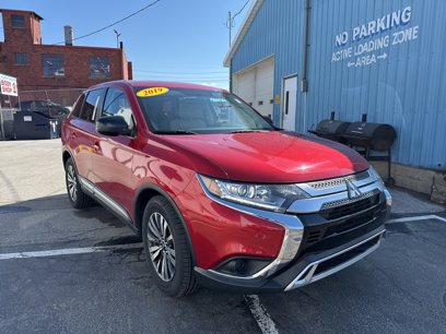 Used 2019 Mitsubishi Outlander ES