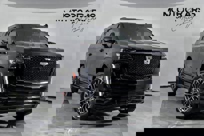 Used 2023 Cadillac Escalade ESV V