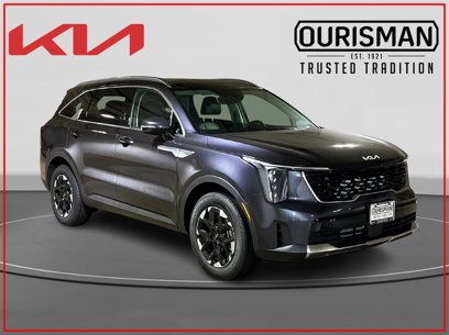New 2025 Kia Sorento S w/ Panoramic Sunroof Package