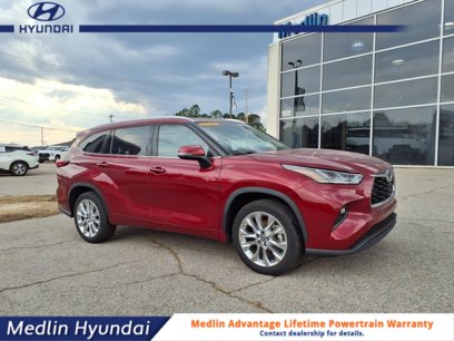 Used 2022 Toyota Highlander Limited