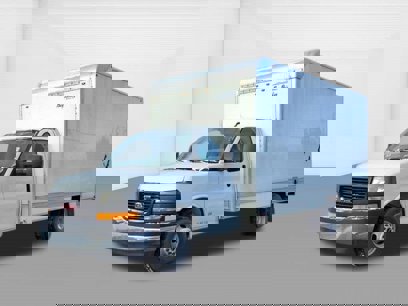 Used 2022 GMC Savana 3500 Extended w/ Power Convenience Package