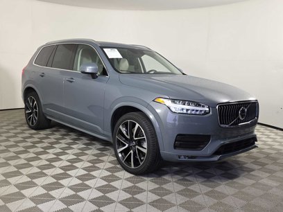 Used 2022 Volvo XC90 T6 Momentum w/ Advanced Package