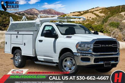 New 2024 RAM 2500 Tradesman w/ Chrome Appearance Group