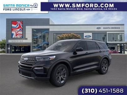 New 2024 Ford Explorer XLT w/ Equipment Group 202A