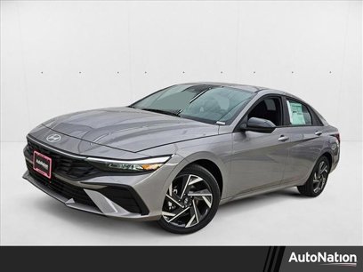 New 2025 Hyundai Elantra SEL