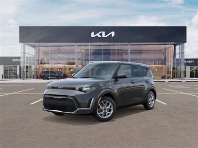New 2025 Kia Soul LX