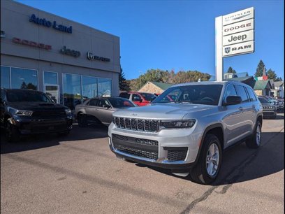 New 2025 Jeep Grand Cherokee L Laredo w/ Luxury Tech Group I