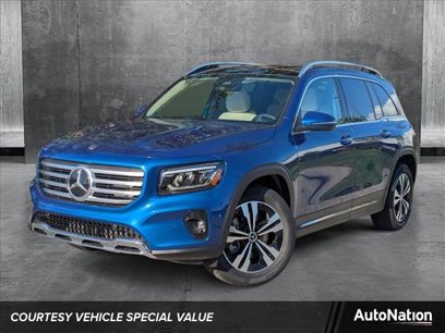 New 2025 Mercedes-Benz GLB 250