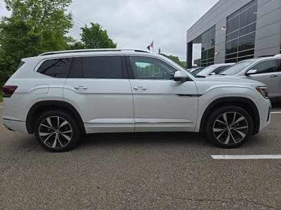 Used 2024 Volkswagen Atlas SEL Premium R-Line