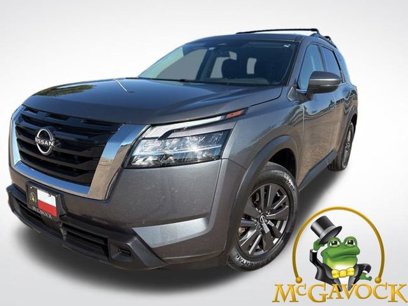 Used 2022 Nissan Pathfinder SV w/ SV Premium Package