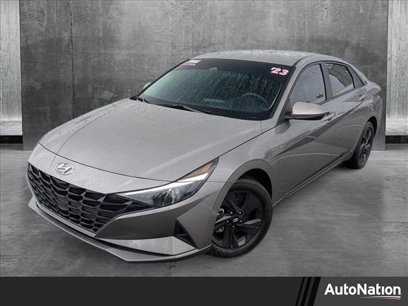Used 2023 Hyundai Elantra SEL