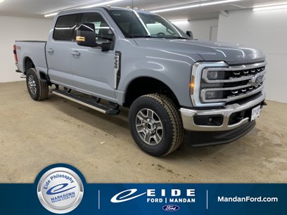 New 2025 Ford F350 Lariat w/ FX4 Off-Road Package