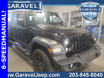Used 2022 Jeep Gladiator Sport w/ Trailer Tow Package
