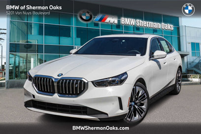 New 2025 BMW i5 eDrive40i w/ Premium Package