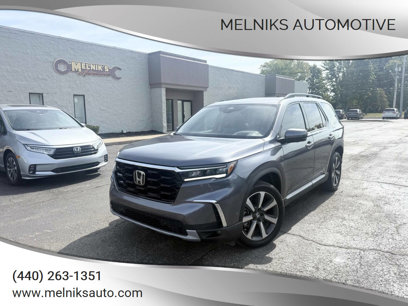 Used 2025 Honda Pilot Elite