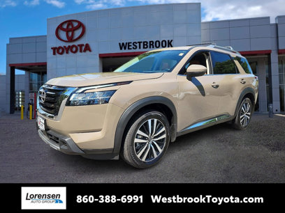 Used 2024 Nissan Pathfinder Platinum