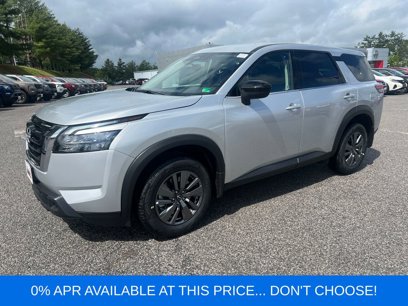 New 2025 Nissan Pathfinder S