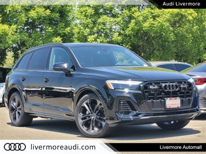 New 2025 Audi Q7 3.0T Prestige