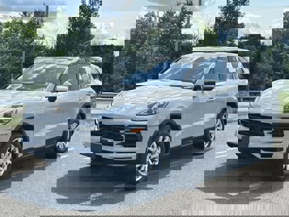 Used 2022 Porsche Cayenne w/ Premium Package
