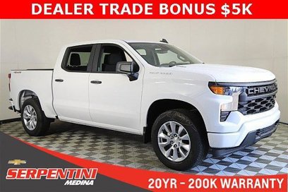 New 2025 Chevrolet Silverado 1500 Custom