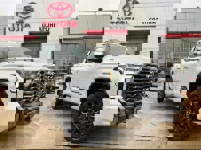 New 2025 Toyota Tundra Platinum